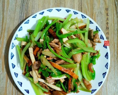 栉瓜炒肉丝，味道美不胜收！