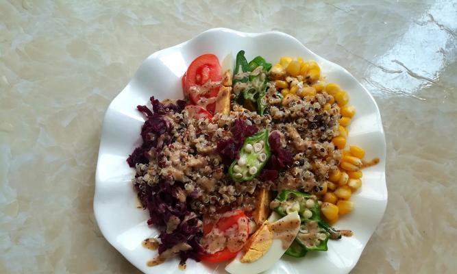 健康美味的杂蔬腰果沙拉（15分钟轻松搞定，让你吃得健康又美味！）