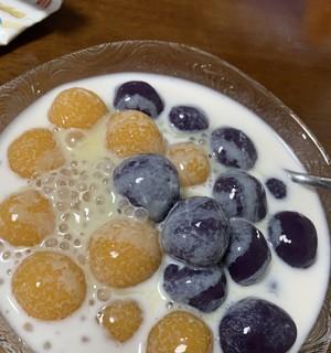 椰汁西米芋圆制作大揭秘（用新鲜椰汁打造绵密口感，享受不一样的冰品）
