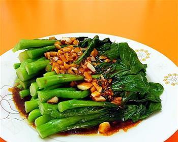 美味盐油菜心的制作方法（品尝美食的盛宴，如此简单！）