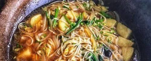 校园食谱（清爽营养又美味，健康的大学生必备餐点）