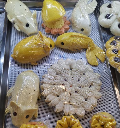 小鱼馒头的制作方法（口感鲜美的美食佳品，让你的生活充满幸福感）