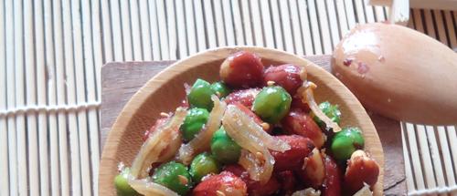 小鱼花生，滋味独特的家常菜（家常小炒新体验，口感细腻回味无穷）