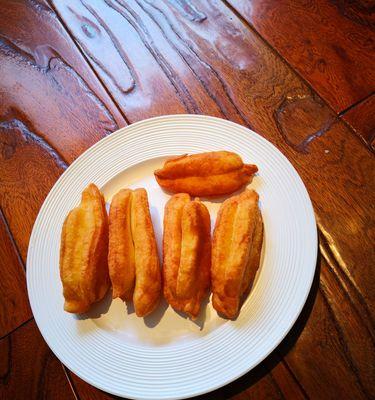 教你制作香酥小油条（口感鲜美，健康营养，自制更放心）