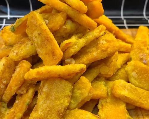 香煎小羊排配百里香烤南瓜，美味大餐等你来！（以南瓜为主打的菜肴，独具匠心的佳肴。）