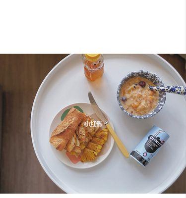 学会制作美味健康的桃胶银耳凤梨甜汤（传统汤谱分享）