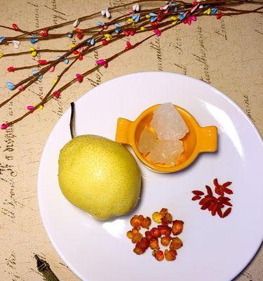 桃胶枸杞雪梨甜品的制作方法（以枸杞和雪梨为主要食材）