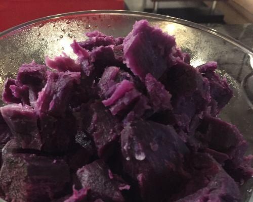 酸奶心形紫薯泥的制作方法（健康美味）