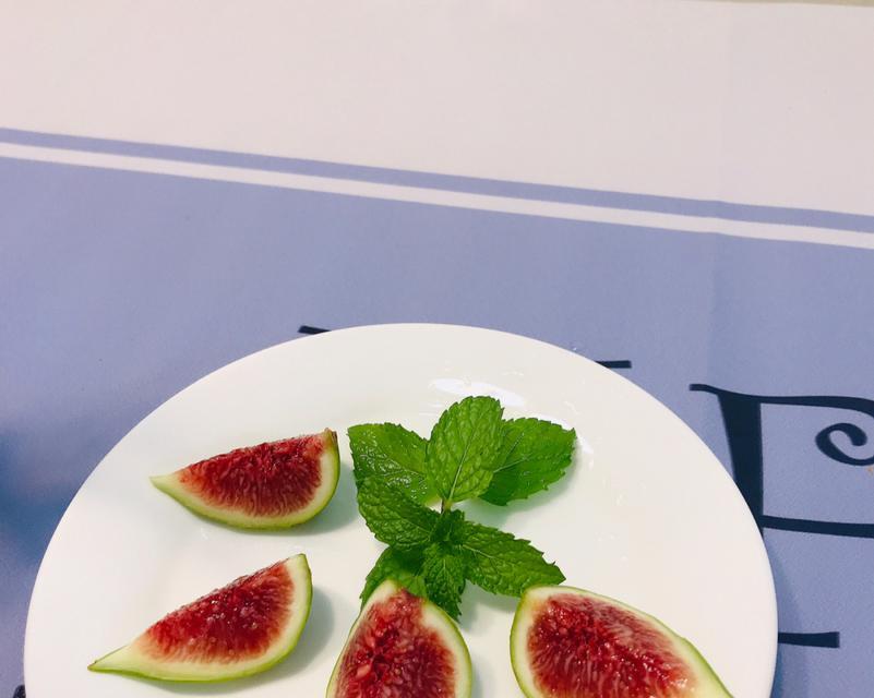 健康美味，酸奶拌番茄（以天然酸奶调配）