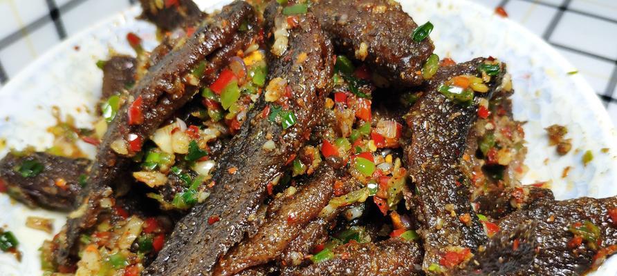 陕北豆钱钱稀饭的做法（家常美食的经典口味）