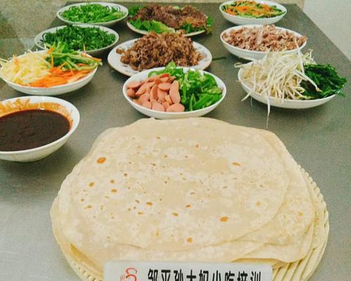 传统美食——山东大锅饼（一份热气腾腾的家乡味道）