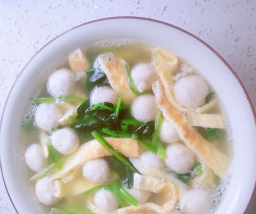 滋补养生，肉糜豆腐丸子汤（家常汤菜好滋味）