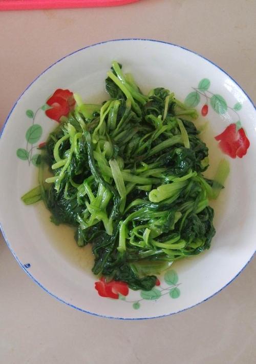 肉炒小白菜的做法（家常美食）
