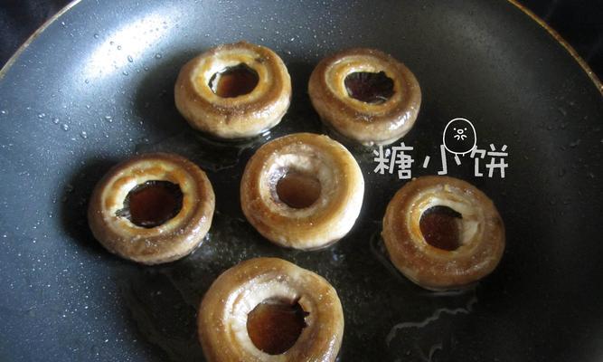 香煎蘑菇，美味佳肴（煎香蘑菇）