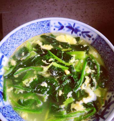 香菇菠菜墩的做法（健康营养）