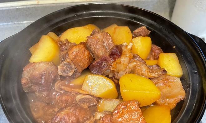 美味营养的西红柿土豆炖豆皮（健康的家常菜）