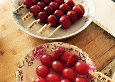 圣女果糖水的健康饮品制作（制作营养丰富、口感清爽的糖水）