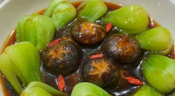 肉丸油菜的美食秘籍（家常美味）