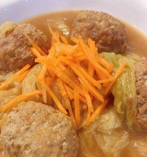 一口香气扑鼻，肉丸烧白菜，美味无穷（传统佳肴）