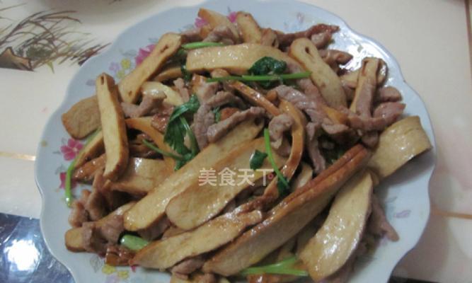 美味肉丝香干的做法（一道简单又美味的家常菜）