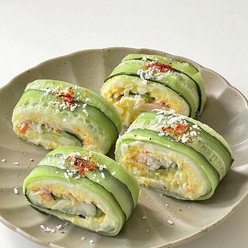 清爽黄瓜饼的制作方法（健康美味的素食小吃）