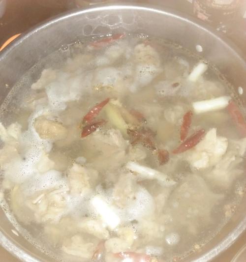 清炖羊肉大全（让你在家也能做出味道正宗的清炖羊肉）