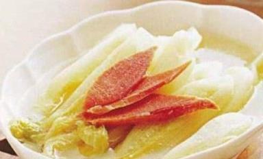 清炖草鱼白菜，健康味蕾享受（美食天下）
