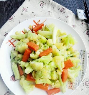 健康美食，清炒有机花菜的做法（享受营养健康）