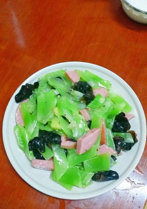清炒莴苣——健康美味的家常菜