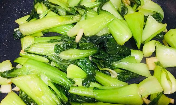 清爽营养，一起来清炒素菜（健康餐桌的首选）
