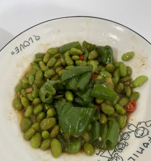 如何做出美味清炒毛豆米（学习清炒毛豆米的秘诀）