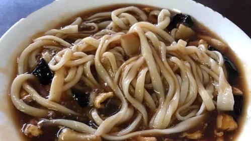 北京人的热汤面怎么做？有哪些独特技巧和步骤？