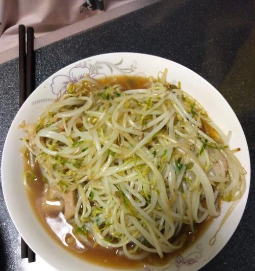 爆炒辣豆芽怎么做？有哪些步骤和技巧？