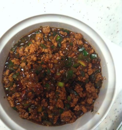 自制老干妈肉酱怎么做？步骤和技巧有哪些？