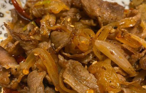 孜然羊肉片怎么做？步骤和技巧有哪些？