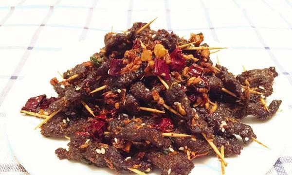 孜然牙签牛肉怎么做？步骤和技巧有哪些？