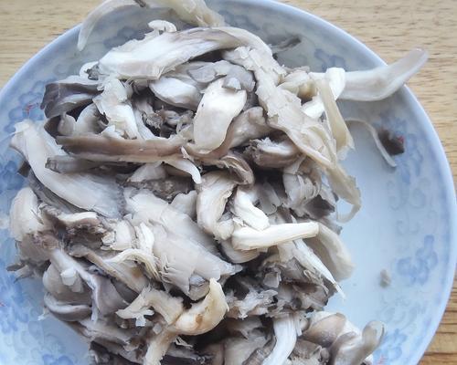 孜然蘑菇怎么做才好吃？详细步骤和技巧是什么？
