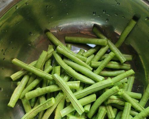 芝麻酱拌豇豆怎么做？步骤是什么？
