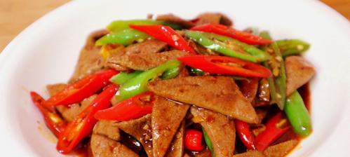 正宗湘西土匪猪肝的做法是什么？如何在家做出地道风味？