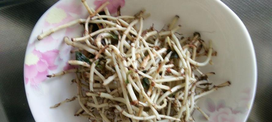 鱼腥草拌青笋怎么做？步骤和技巧是什么？