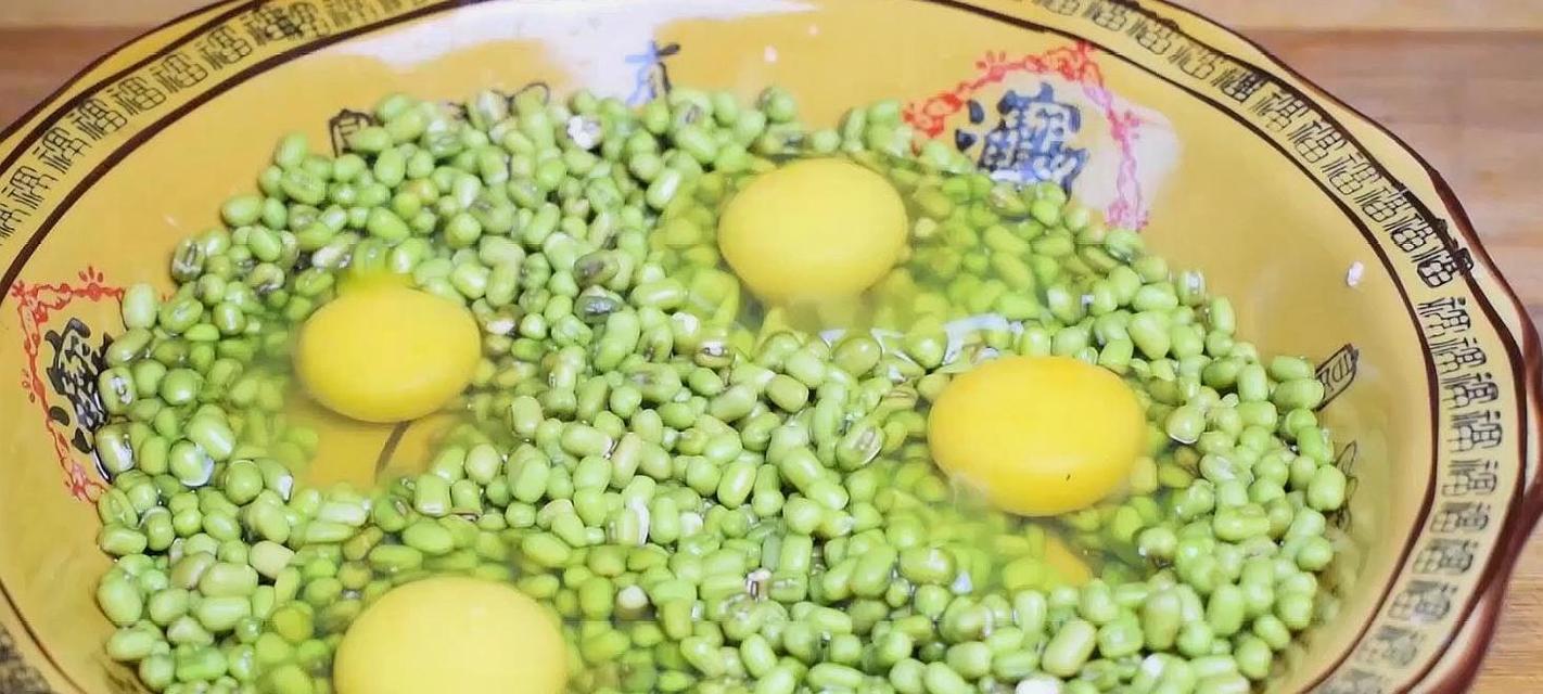 油炸绿豆丸子的做法是什么？如何在家轻松制作？