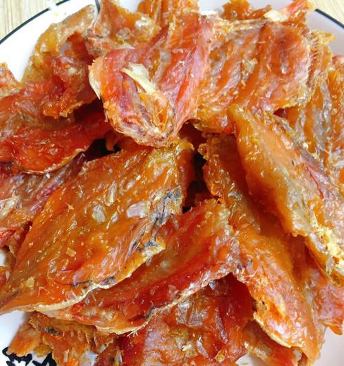 油炸鲤鱼的做法是什么？如何确保鲤鱼外酥里嫩？