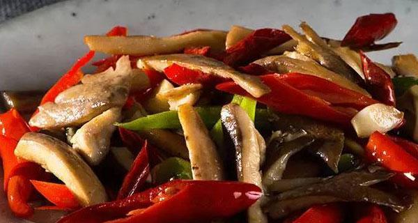 油炸鸡棕怎么做？在家制作油炸鸡棕的步骤和技巧是什么？