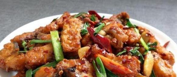 油炸爆腌鱼怎么做才好吃？步骤和技巧是什么？
