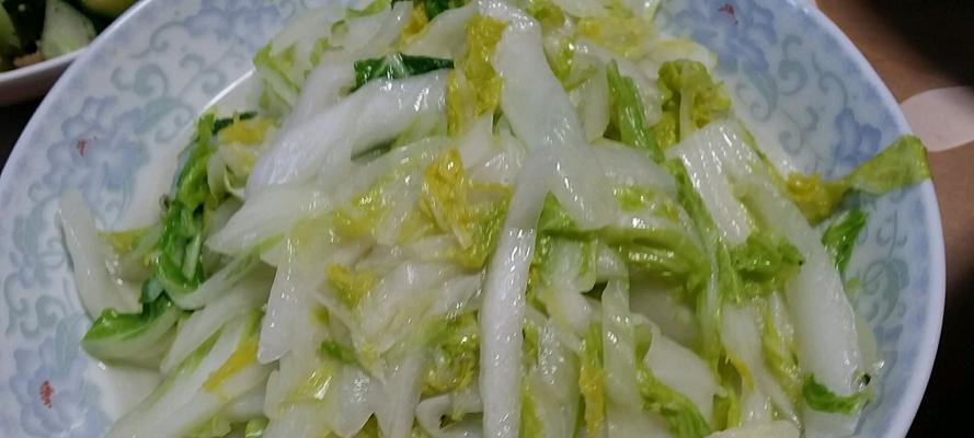 油渣炒白菜的做法是什么？如何炒出美味的油渣白菜？