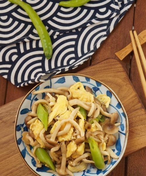 蟹味菇肉汤怎么做才美味？详细步骤解析！