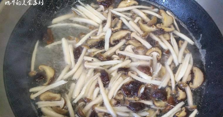 蟹味菇炒青椒丝怎么做？步骤详解及常见问题解答？