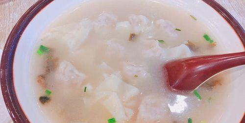 蟹肉小馄饨怎么做？详细步骤和技巧是什么？