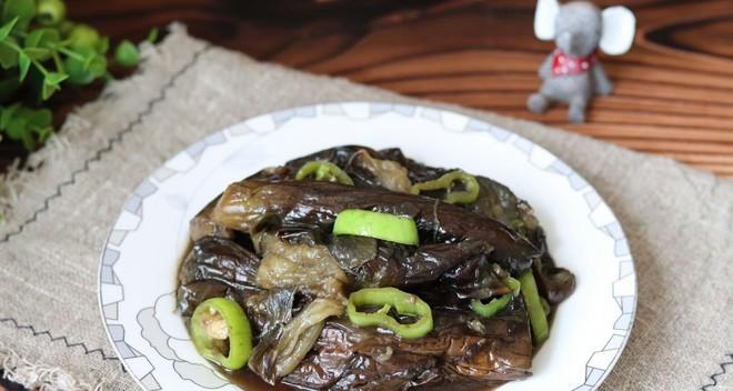 蟹酱茄子怎么做？详细步骤和技巧是什么？