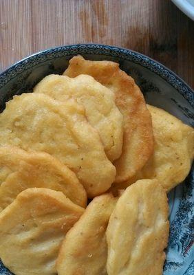 小粘饼怎么做？制作小粘饼的步骤和技巧是什么？